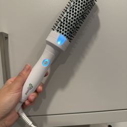 Mane Medium Hot Thermal Round Brush 