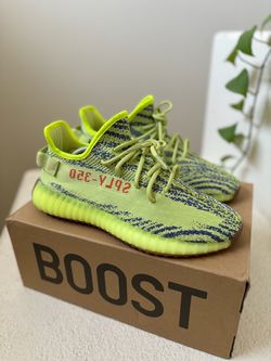 Yeezy Boost 350 V2 Semi Frozen Yellow