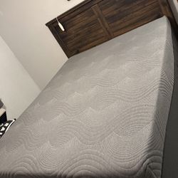 Queen Bedroom Set & Mattress WAdjustable Base