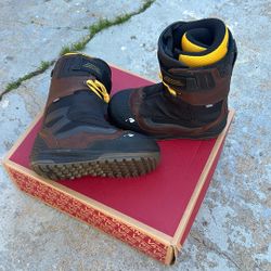 Vans Snowboard Boots