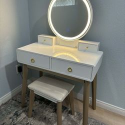 Beautiful Vanity 