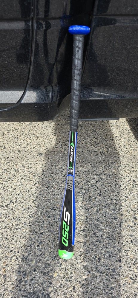 Easton S250 drop 10 2.25” diameter USA Baseball certified baseball bat 29-inch