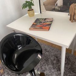 White Small Study Desk