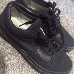 Women’s Size 6 Vans