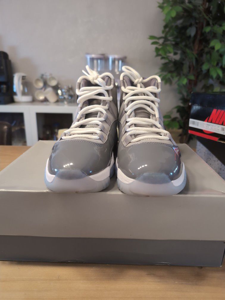 Size 11 - Jordan 11 Retro 'Cool Grey' 2021
