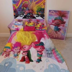 Complete Trolls Twin Size Bedding Set
