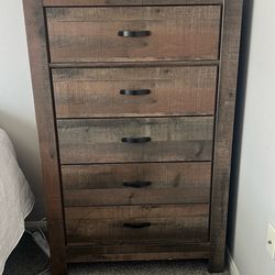 5-drawer dresser and night stand