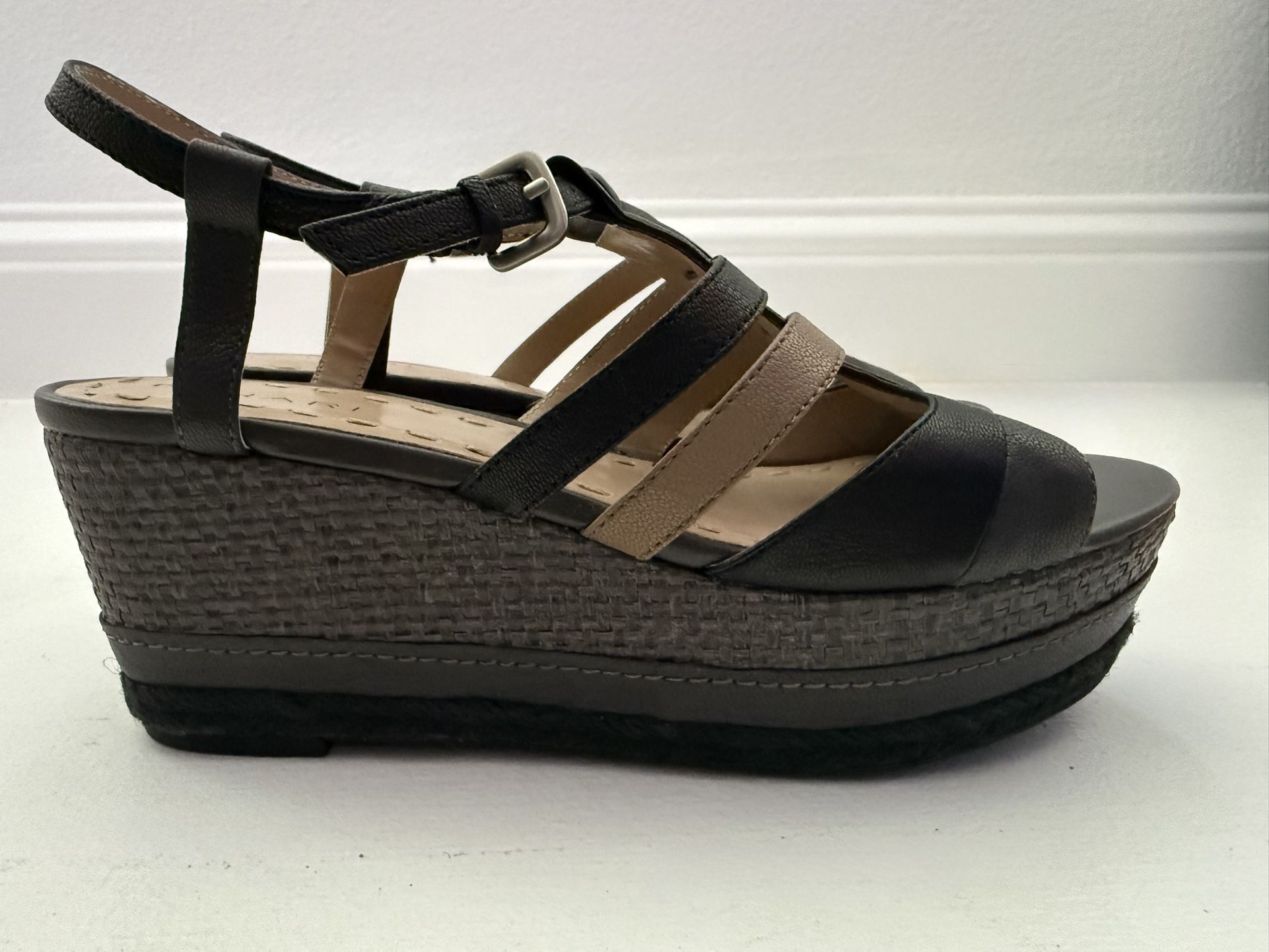 Tahari Black Wedge Leather Shoes