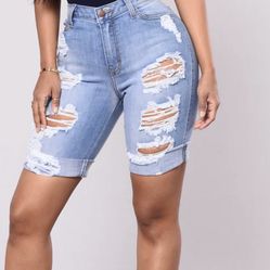 Size 9 New Distress Shorts 