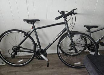 Trek Fx1 (price is negotiable)