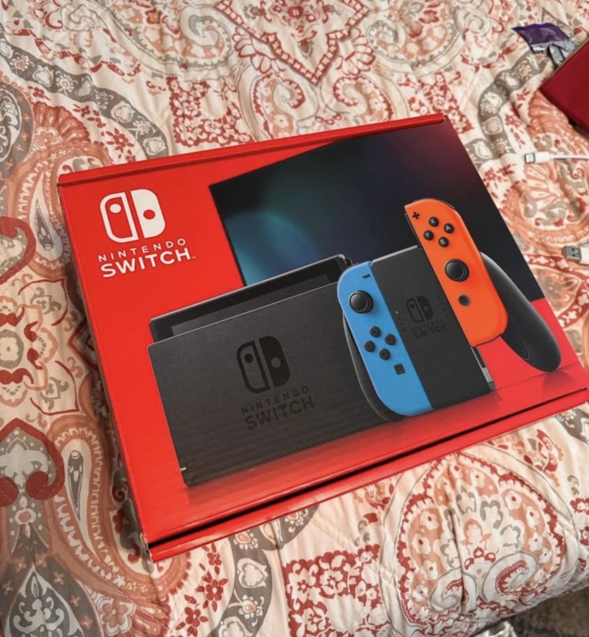 Nintendo Switch W 4 Games