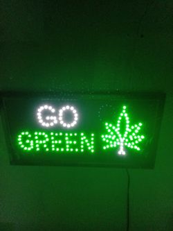 Go Green Flower Leaf Light