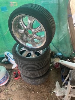 Tires with rims