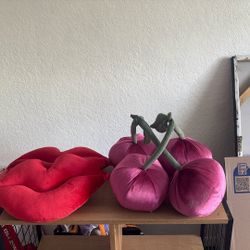 Pillows 