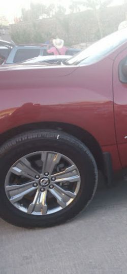 Nissan wheels