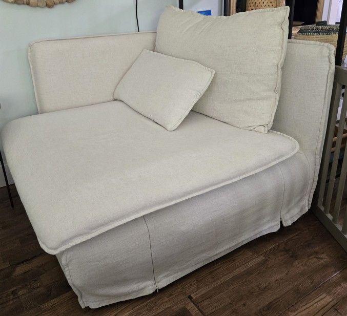 Soderhamn IKEA Chair With Extra Set of Covers