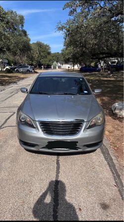 2013 Chrysler 200
