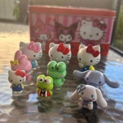 Sanrio Hello Kitty & Friends figures bundle