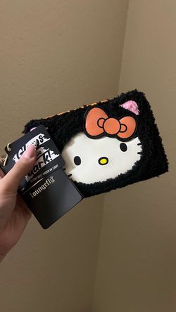 Loungefly Hello Kitty Glow in the Dark wallet