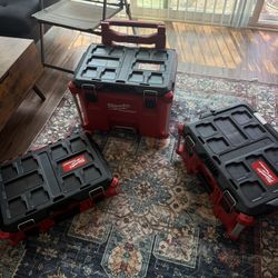 Milwaukee Pack out 3 Pieces 