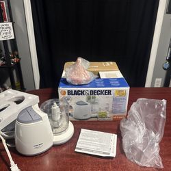 Black & Decker Mini Food Processor MiniPro Plus 2 Cup Chopper 2000 Open Box
