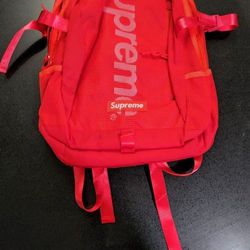 Lock Me Backpack Rucksack(Red)