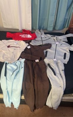 nike techs and nike hoodies brandd new with Tags 