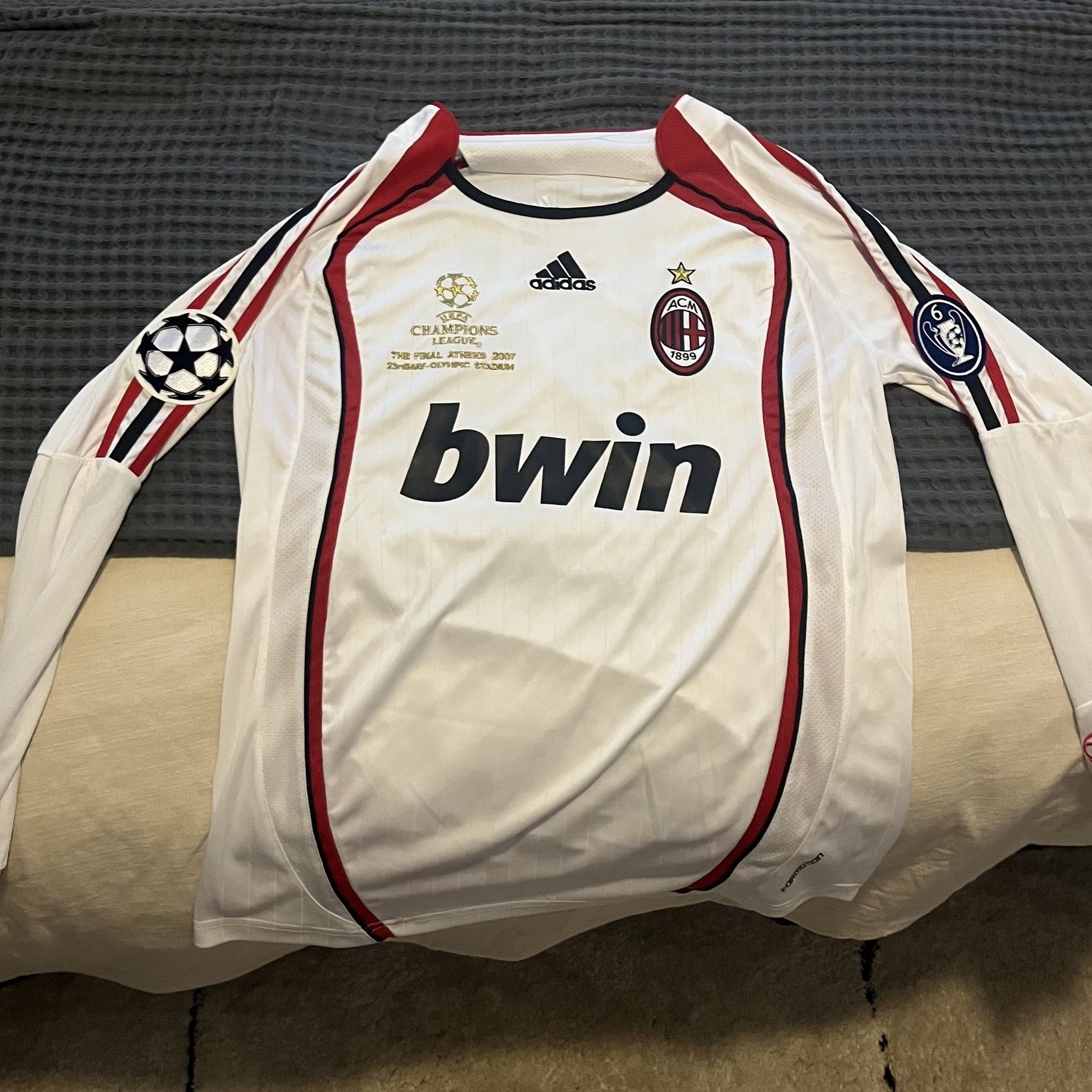 Unworn Vintage AC Milan Jersey(Small)