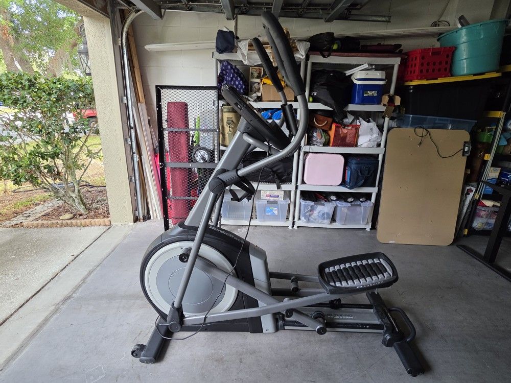 Elliptical Nordictrack Commercial 14.9