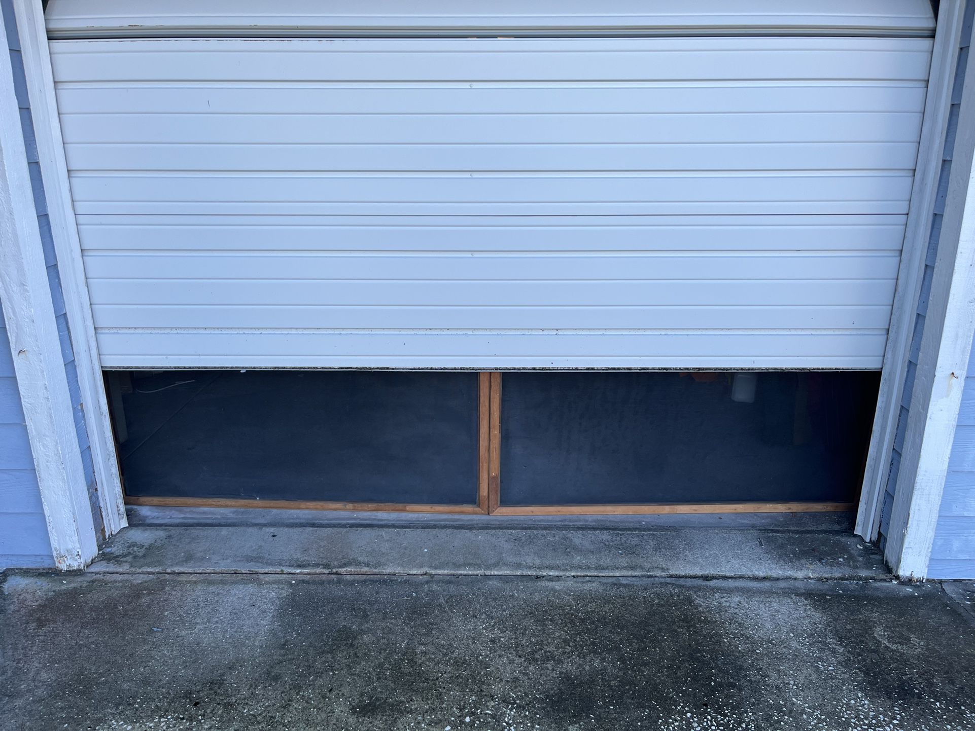 Fold Up Screen For Single Garage Door 
