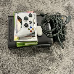 XBOX 360 Elite With Controller And Games 