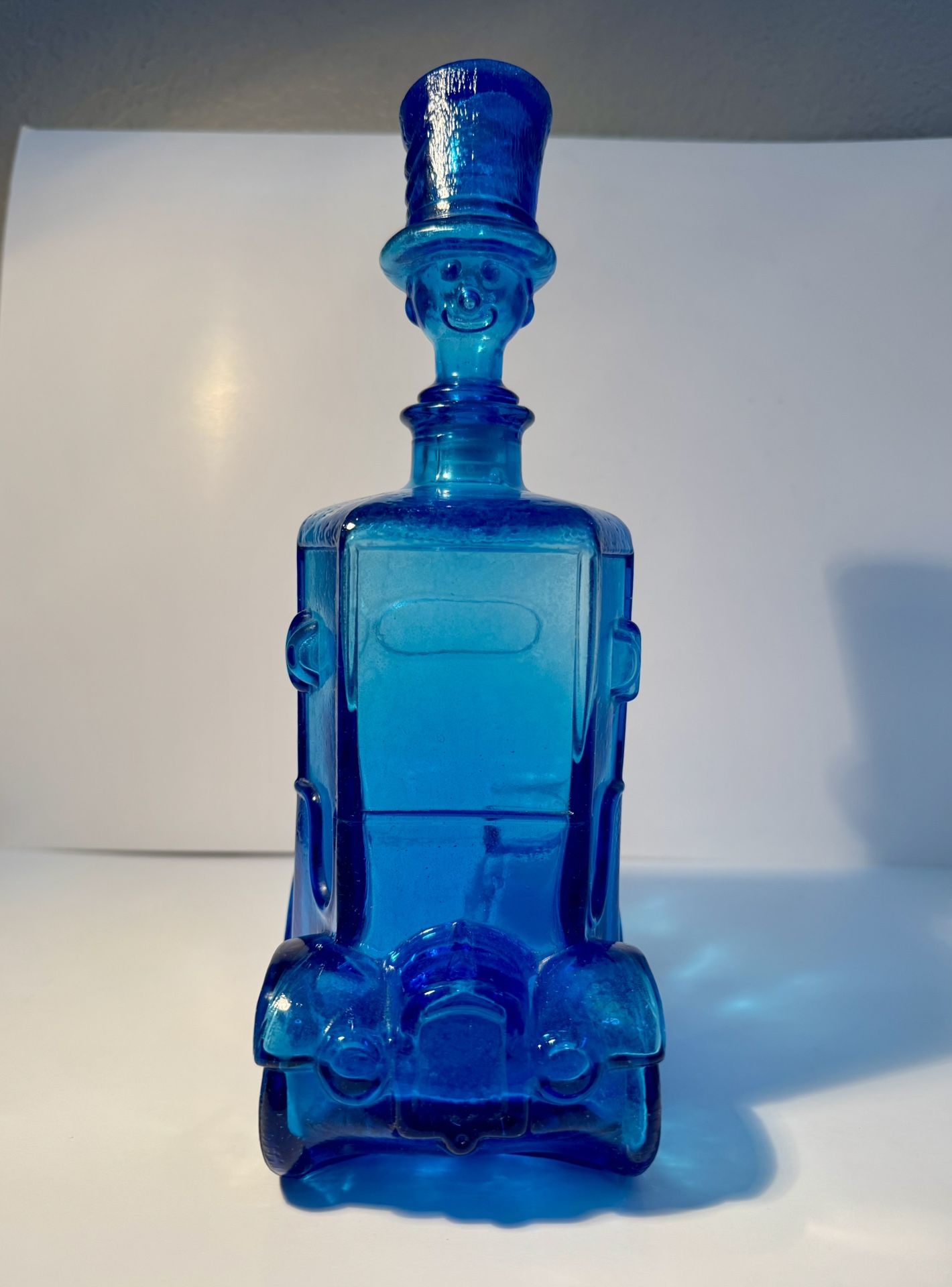 Hand-Blown Cobalt Blue Glass Bus Decanter with Driver Stopper – Made in Italy