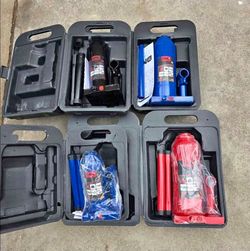 Bottle Jacks Gatos