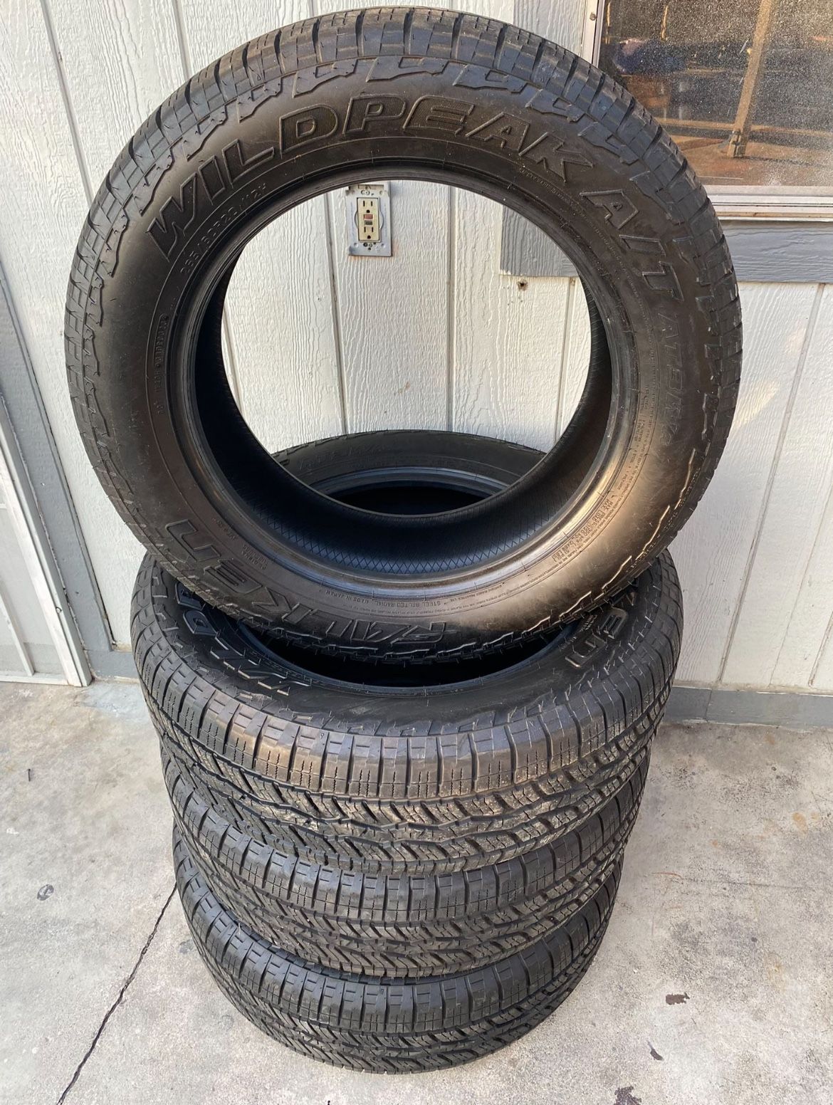 265/60R20