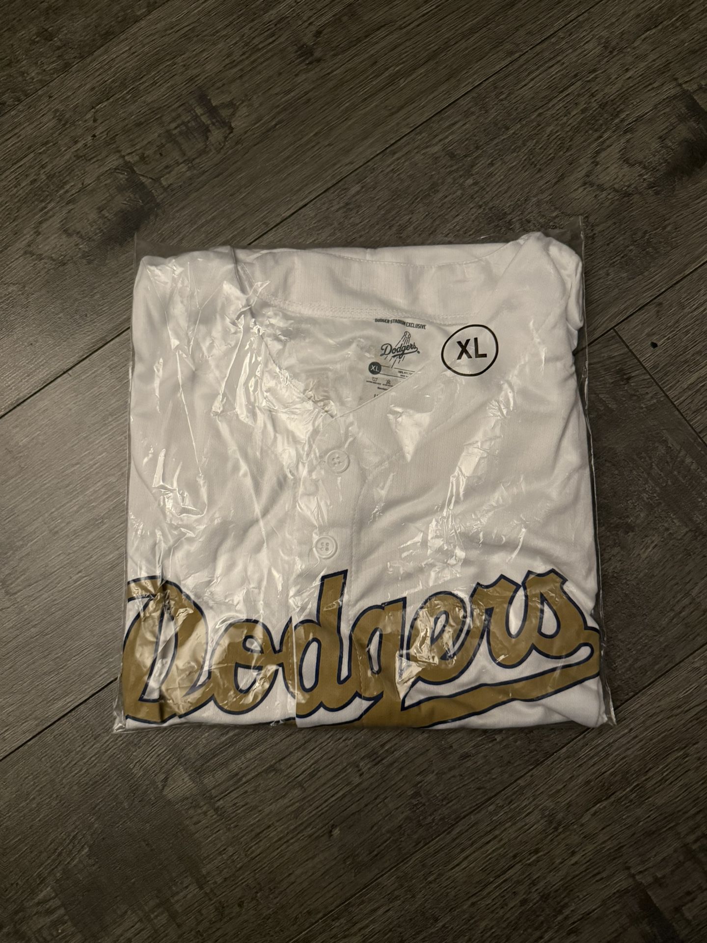 Dodgers Gold Player Jersey (Hernandez)