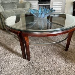 Round Coffee Table And End Table