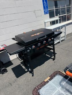 Blackstone 4-Burner Original Omnivore Outdoor Griddle Black