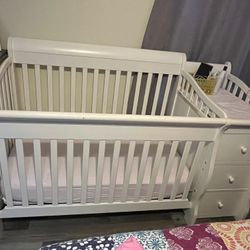 Baby Crib And mattress 