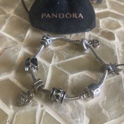 Pandora Moments snake chain barrel clasp bracelet w/6 charms