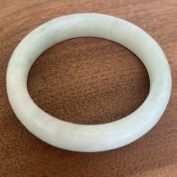 Antique light green Jade Bangle Bracelet