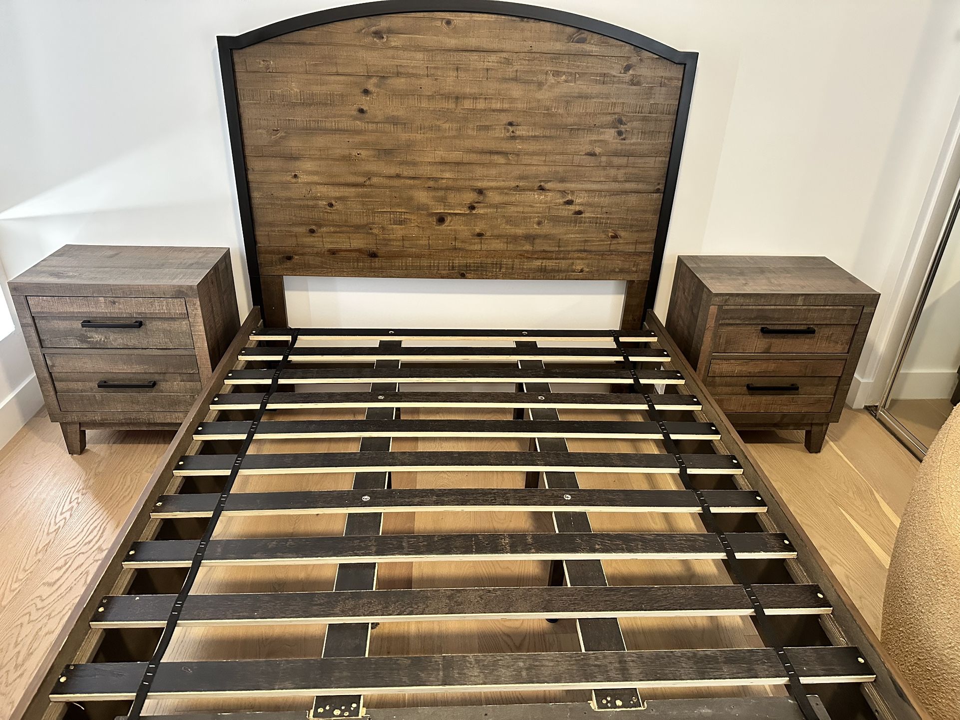 Queen Bed Frame And Nightstands