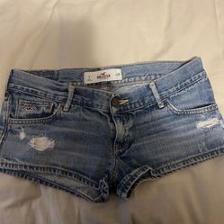 Hollister Jean shorts size w 28