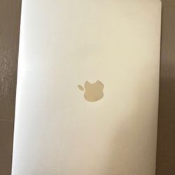   💎 MacBook Pro 13” M2 (2022) – Brand New, Mint – $1,200 OBO 💎 