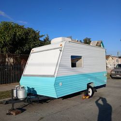 14FT STARCRAFT LIGHTWEIGHT RV HOUSE TRAILER 