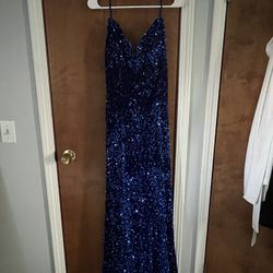 Women’s Homecoming Dress 