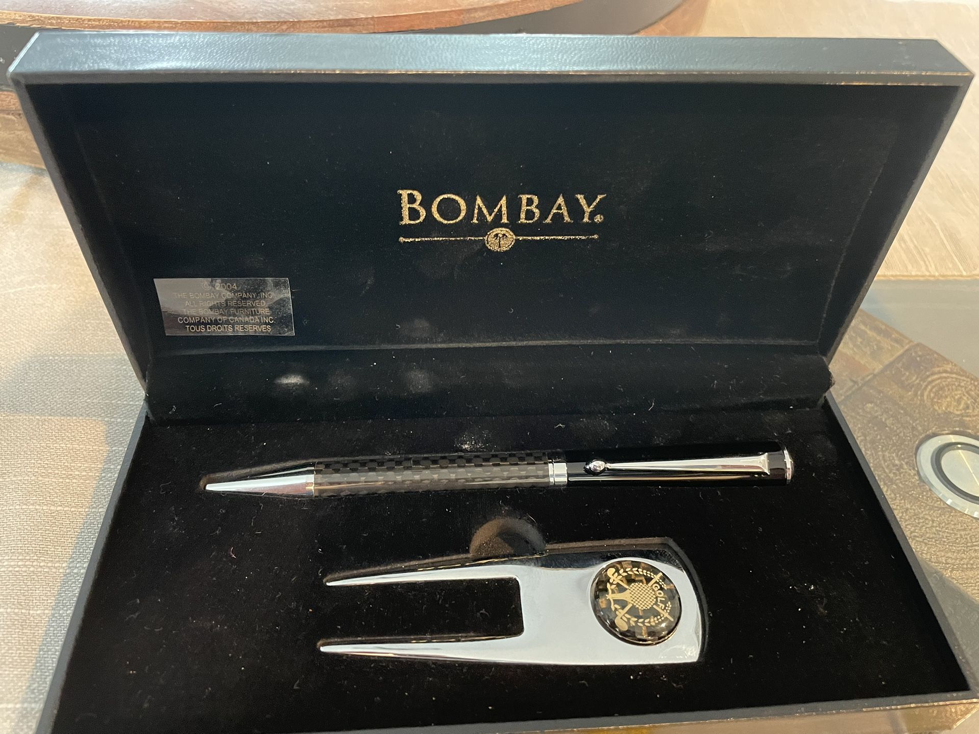 Golf Divot Tool & Pen Set