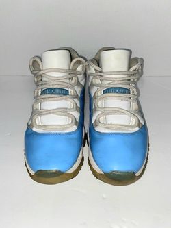 Nike Air Jordan 11 Retro Low UNC 2017 528895-106 University Blue White Size 10.5
