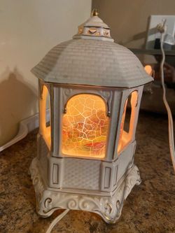 Musical night light
