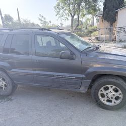 2004 Jeep Grand Cherokee