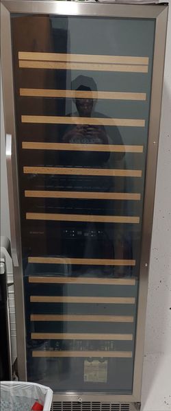EdgeStar large Wine Cooler Refrigerator
